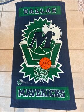 NBA Dallas Mavericks Navy, Green and Orange Team Beach Towel